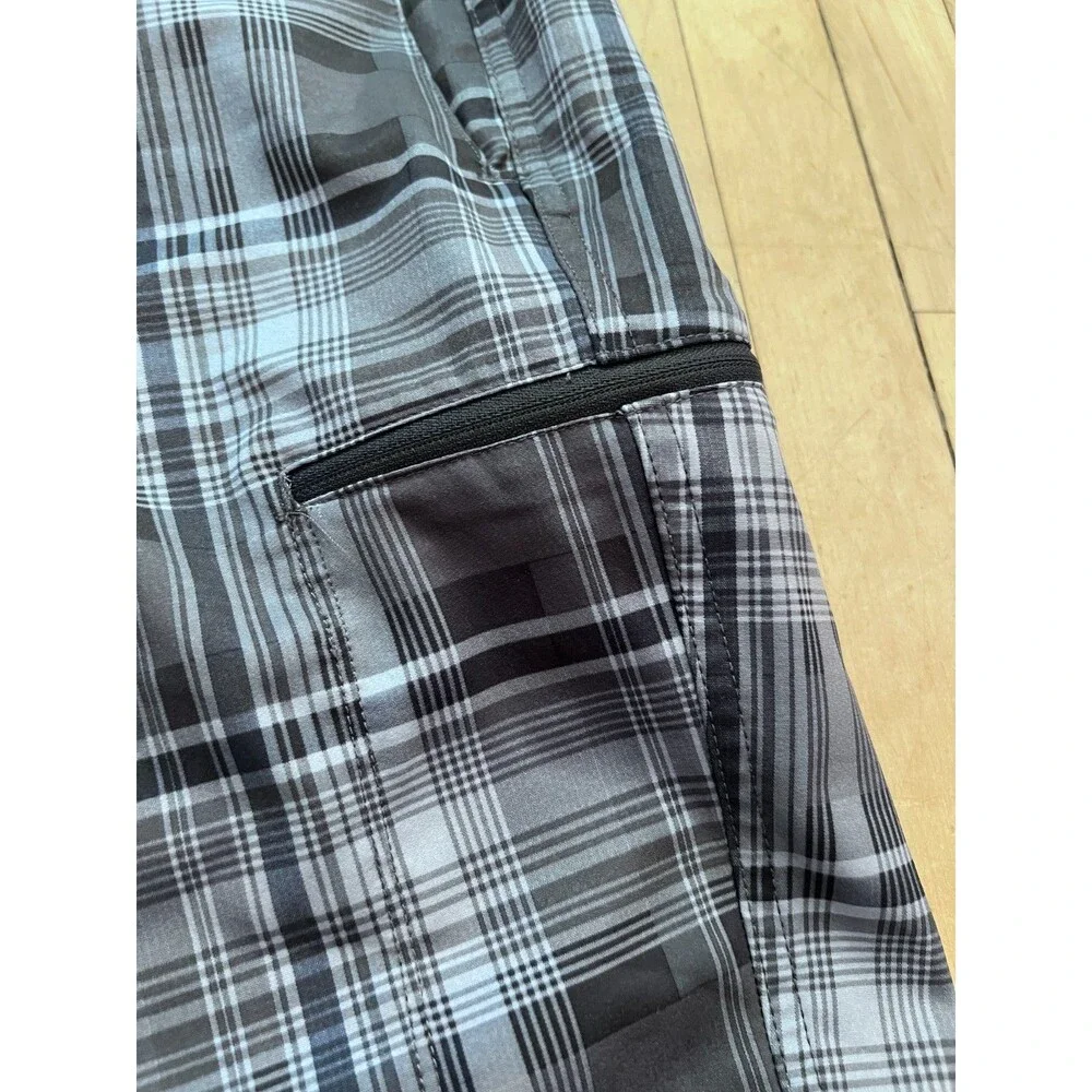 Mens North Face Plaid Swim Trunks Size 38, No Liner Grey Black